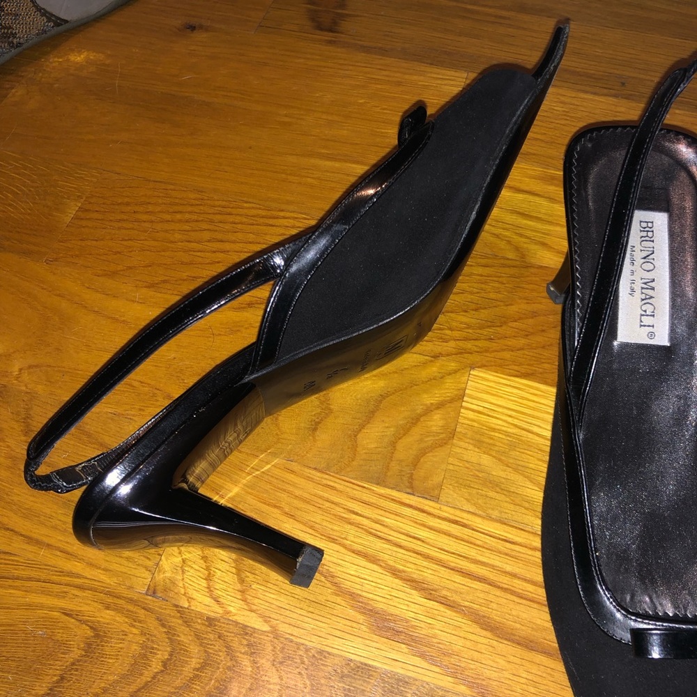 Bruno Magli like new stunning black heels. Good for a narrow foot.